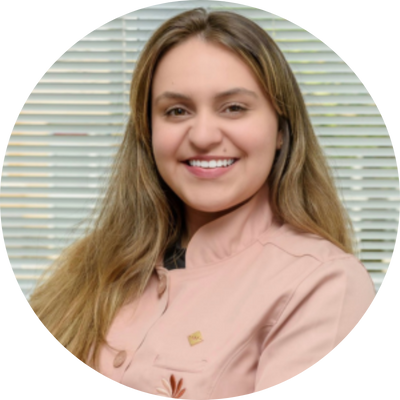 Dra. Giovana, dentista clínico geral na Clínica Harmodont em Sorocaba